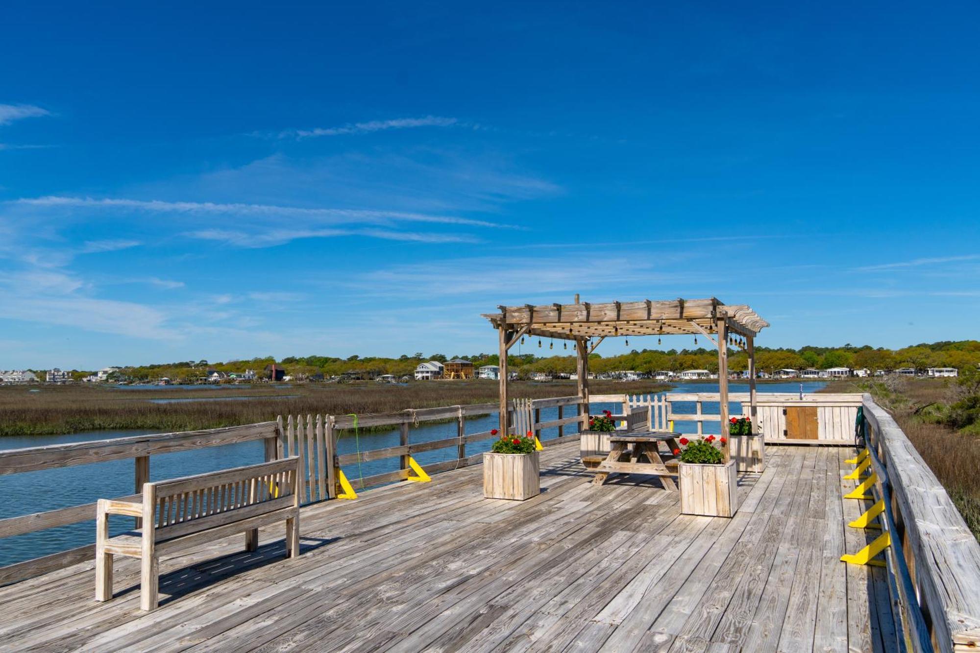 Sea Watch Inn At The Landing Garden City Exterior foto